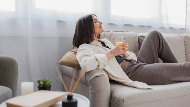 7 gotinhas em um copo d’água e sua casa vai cheirar como um jardim 7 gotinhas em um copo d’água e sua casa vai cheirar como um jardim