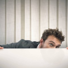 Sonhar com fuga ou perseguição revela mais sobre você do que imagina