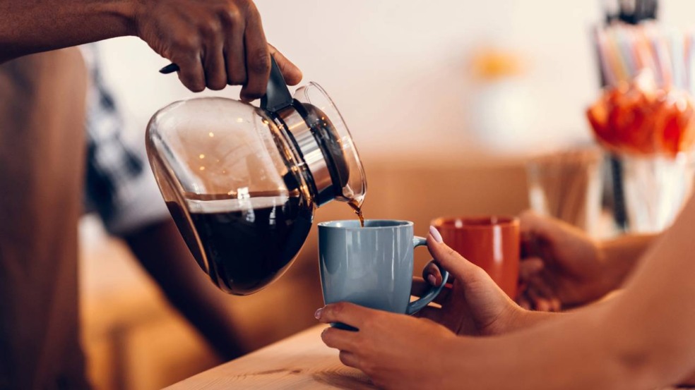 Pesquisas indicam que o café afeta a função cerebral a partir desta idade Pesquisas indicam que o café afeta a função cerebral a partir desta idade
