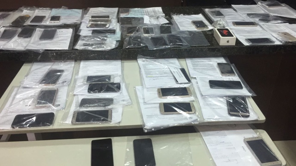 Megaoperação no Rio de Janeiro prende quase 700 por roubo de celulares Megaoperação no Rio de Janeiro prende quase 700 por roubo de celulares