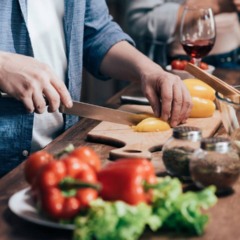Como manter a cozinha limpa enquanto prepara suas refeições