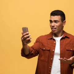 O que significa quando você sente medo de decepcionar os outros