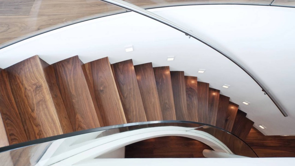O estilo da escada pode mudar totalmente sua casa O estilo da escada pode mudar totalmente sua casa