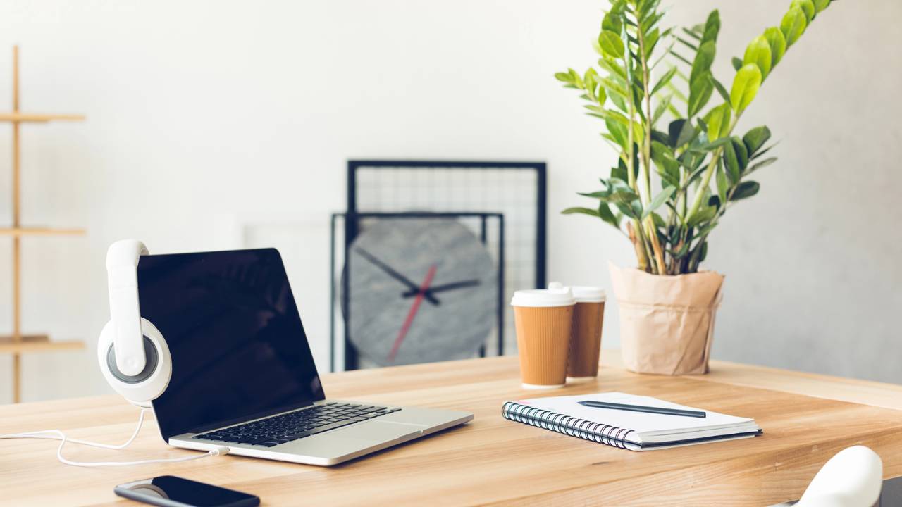 O lugar ideal da casa para ter um escritório que realmente funciona