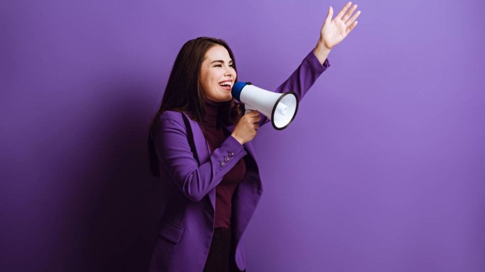 O jeito de falar é uma janela poderosa para a mente de cada pessoa. Mais do que um simples meio de comunicação, as escolhas linguísticas refletem padrões de pensamento O jeito de falar é uma janela poderosa para a mente de cada pessoa. Mais do que um simples meio de comunicação, as escolhas linguísticas refletem padrões de pensamento