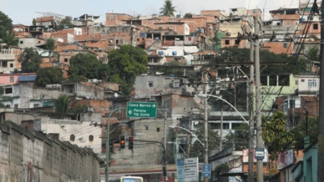 Tiroteio em Costa Barros deixa dois mortos e mobiliza a PM no Rio de Janeiro Tiroteio em Costa Barros deixa dois mortos e mobiliza a PM no Rio de Janeiro
