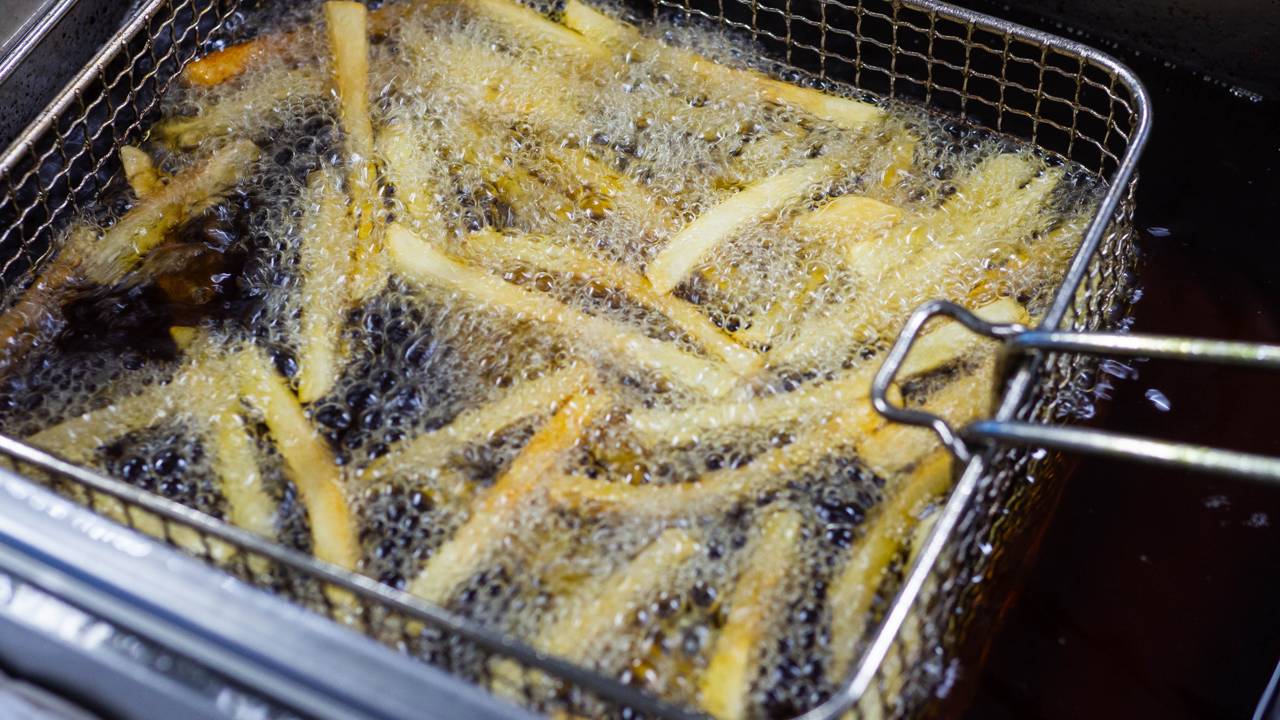 Nutricionistas alertam sobre cinco alimentos que você deve cortar da sua dieta