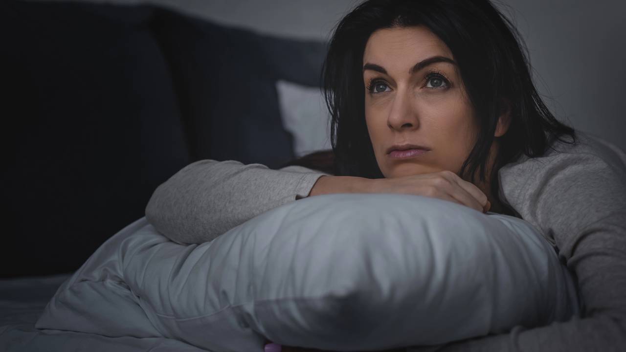 Esse hábito de 5 minutos antes de dormir pode transformar a qualidade do seu sono