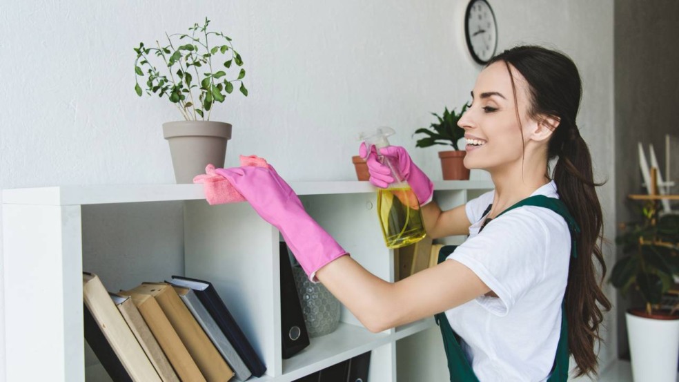 Soluções práticas que economizam tempo na limpeza de casa