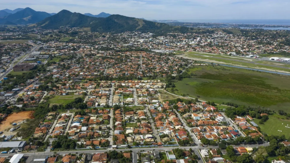Tensão na região: Maricá instala gabinete de crise após megaoperação no Rio Tensão na região: Maricá instala gabinete de crise após megaoperação no Rio