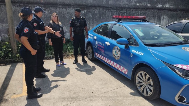 Carro roubado é recuperado em Maricá após perseguição e fuga em alta velocidade Carro roubado é recuperado em Maricá após perseguição e fuga em alta velocidade