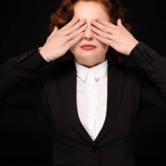 O que significa sonhar que está caindo de um penhasco, segundo a psicologia
