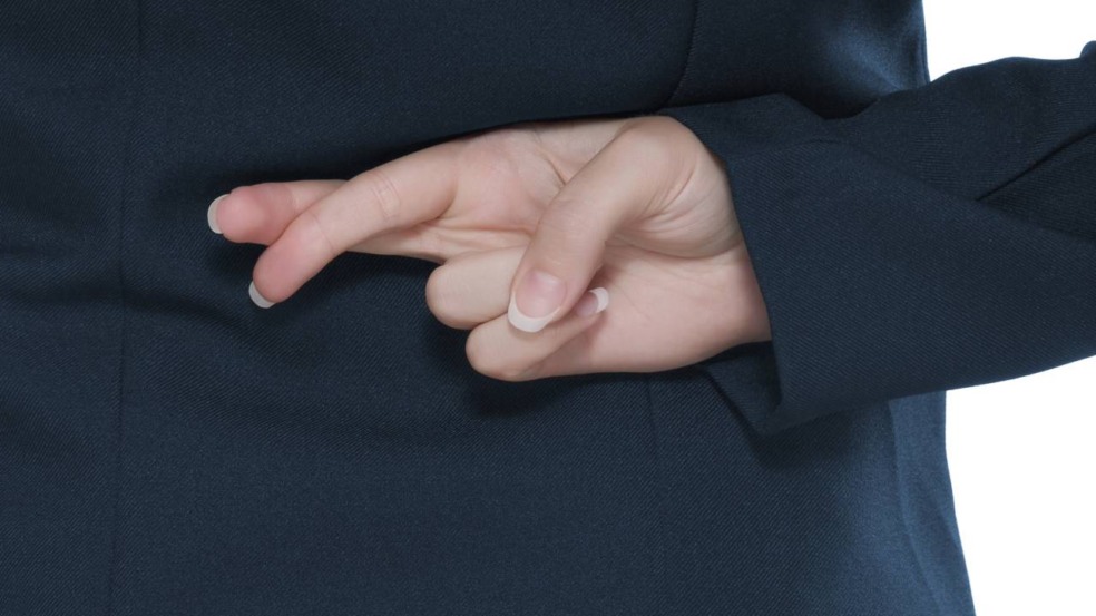 Como saber se alguém está mentindo em poucos segundos Como saber se alguém está mentindo em poucos segundos