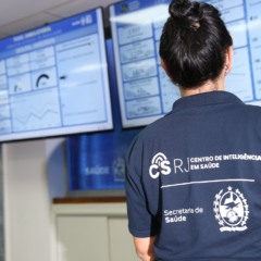 O painel público com informações sobre os casos de intoxicação por metanol está disponível no site do Monitora RJ. (Divulgação SES-RJ)