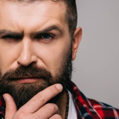 O que significa quando alguém sempre te contradiz, segundo a psicologia