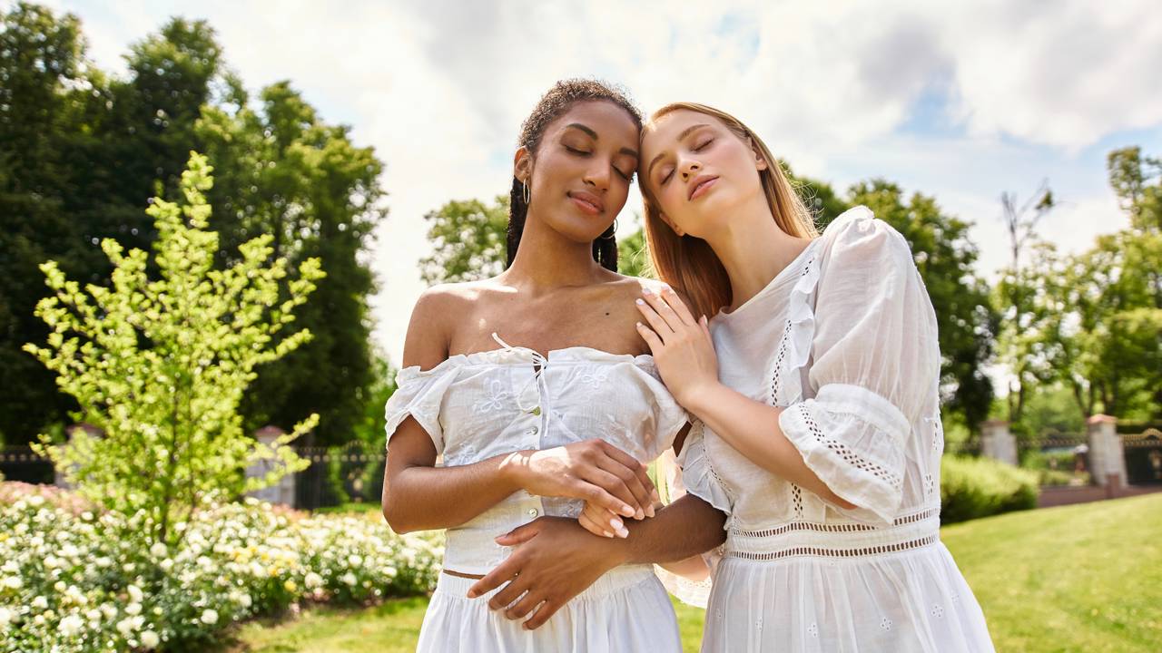 Em determinadas situações, muitas pessoas relatam sentir a presença de alguém mesmo quando essa pessoa está fisicamente ausente