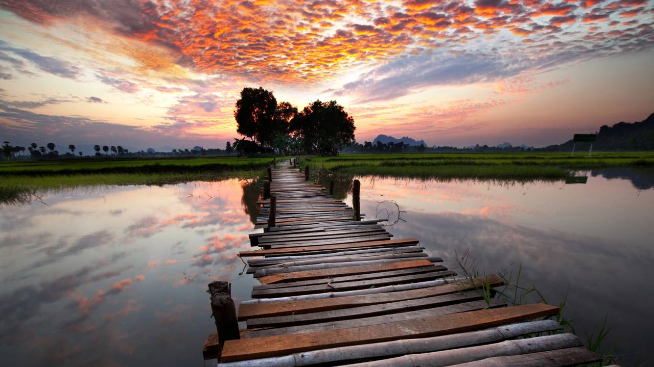 Por que certos rios sobem e descem como o oceano?