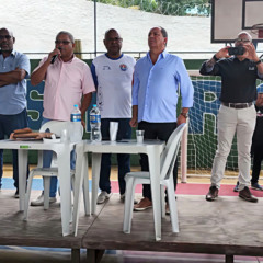 Rodoviários de São Gonçalo aprovam reajuste salarial de 6% e aumento na cesta básica após negociações com empresários do Leste Fluminense Rodoviários de São Gonçalo aprovam reajuste salarial de 6% e aumento na cesta básica após negociações com empresários do Leste Fluminense