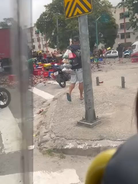 caminhão de cerveja caminhão de cerveja