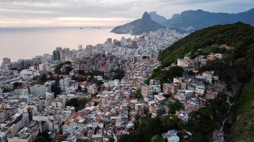 Rio de Janeiro não tem efetivo para ocupar favelas, admite secretário Rio de Janeiro não tem efetivo para ocupar favelas, admite secretário