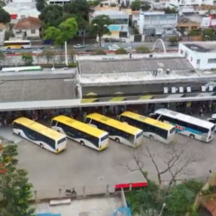 Homem é preso em Niterói após furtar bolsa e usar cartão em bar da rodoviária