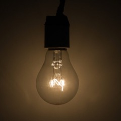 VÍDEO: Apagão deixa Zona Sul de Niterói no escuro e preocupa moradores