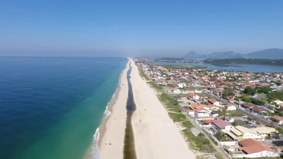 Maricá amplia segurança nas praias com chegada de 130 novos guarda-vidas Maricá amplia segurança nas praias com chegada de 130 novos guarda-vidas