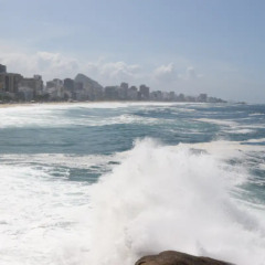 Marinha faz alerta para ondas acima do normal no Rio de Janeiro