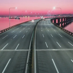 Niterói tem fluxo variável na ponte Rio-Niterói no início do dia