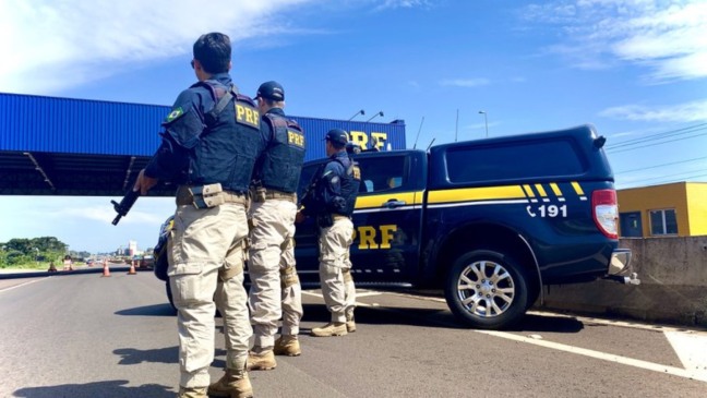 PRF localiza carro clonado durante operação em Niterói