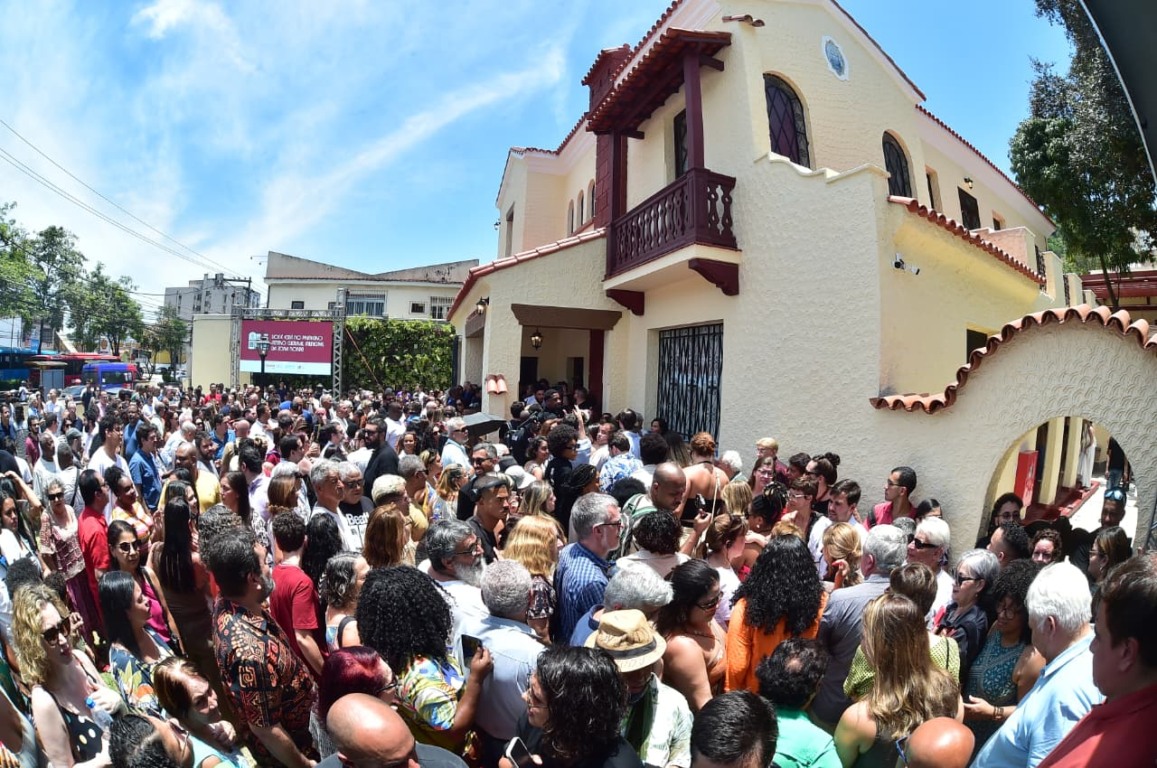 Centro Cultural Cauby Peixoto, no Fonseca