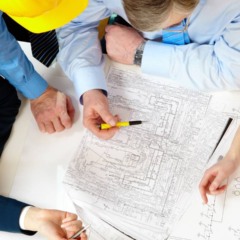 Arquiteto ou engenheiro: quem realmente decide o futuro da sua obra?