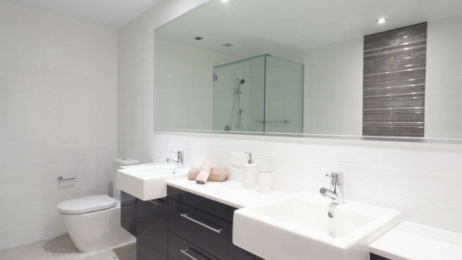 Higienização preventiva que contribui para a saúde dos moradores - Créditos: depositphotos.com / zstockphotos