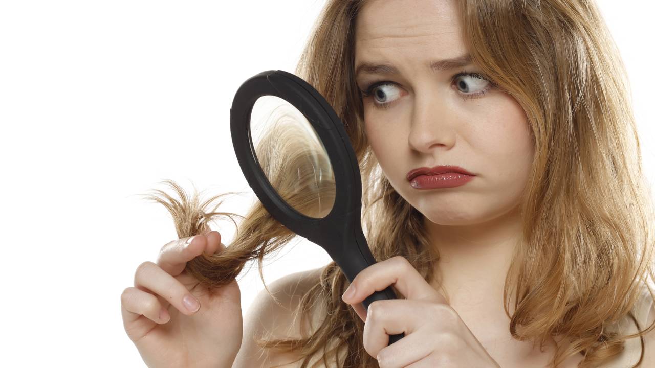 Como recuperar o cabelo danificado por química sem gastar muito