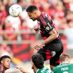 No segundo tempo, com cruzamento de Arrascaeta, Danilo subiu e cabeceou a bola caprichosamente que acabou no fundo do gol.