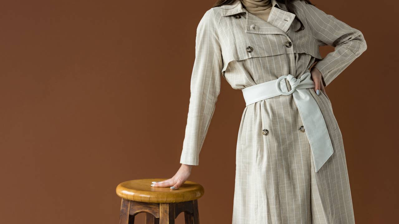 Seu look parece básico? Este acessório pode mudar tudo