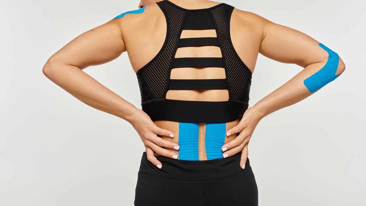 Os 6 melhores exercícios para aliviar dor nas costas e ombros