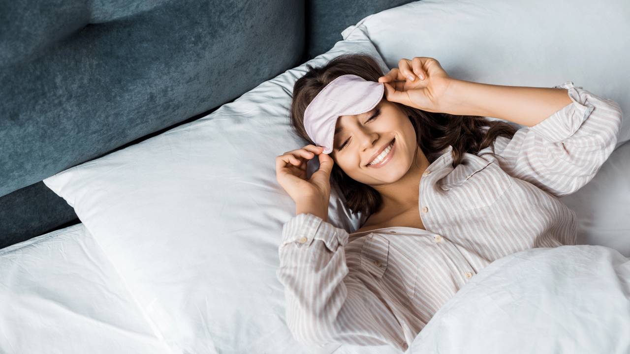 O exercício de relaxamento que ajuda a dormir em menos de 10 minutos