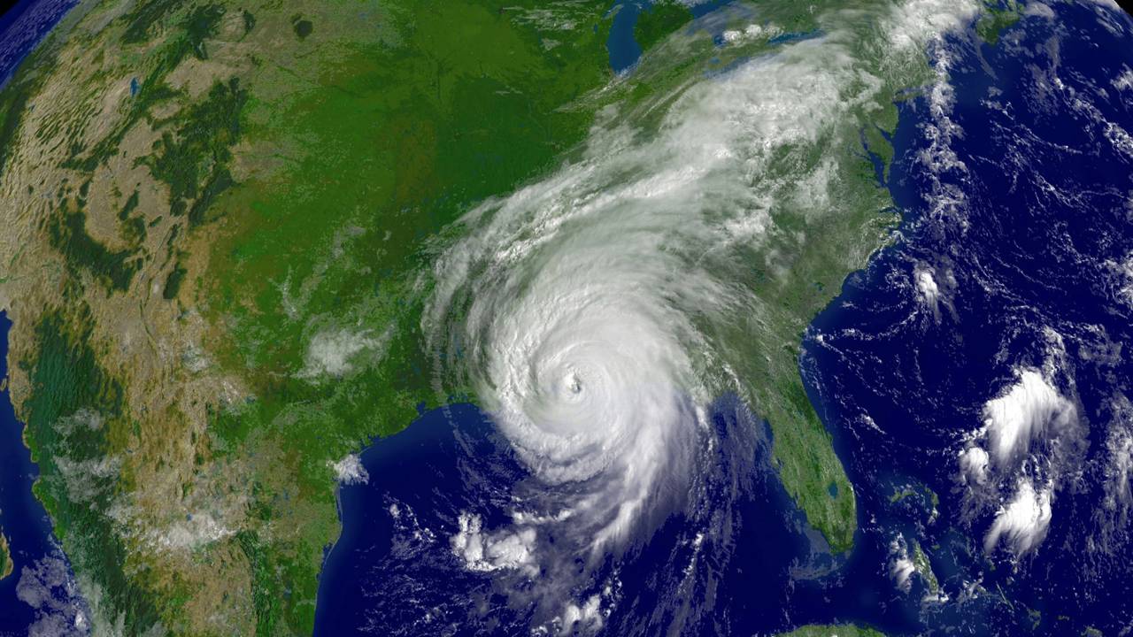 O que poucos sabem sobre os nomes dos furacões mais temidos da história