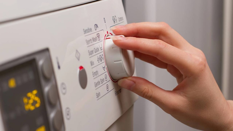 Máquina de lavar - Créditos: depositphotos.com / margostock