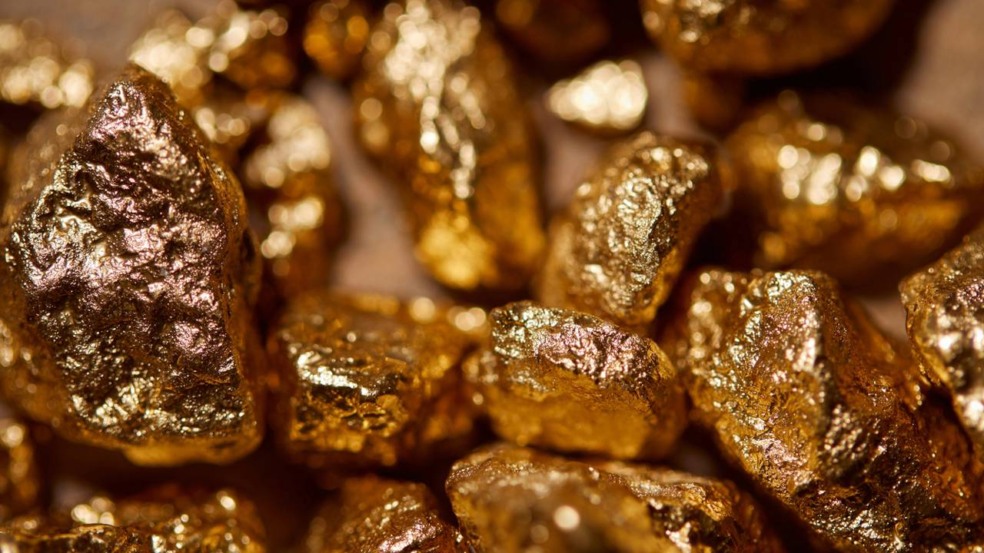 Esse item com ouro 24 quilates pode estar no seu armário