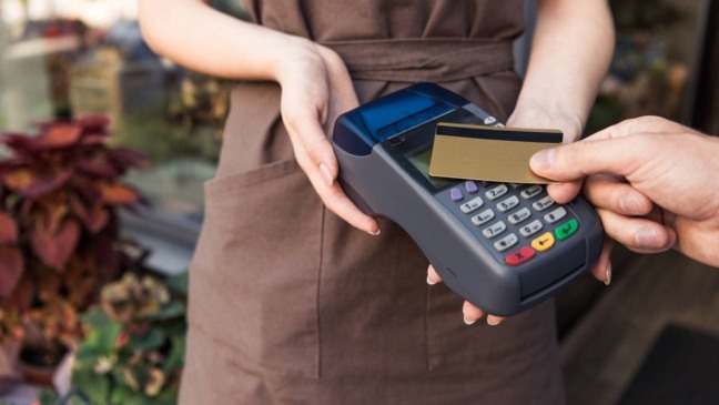 Para usar o NFC, é necessário garantir que o serviço esteja habilitado no aparelho - Créditos: depositphotos.com / AllaSerebrina