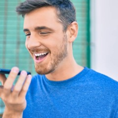 O que mandar muitos áudios diz sobre você?