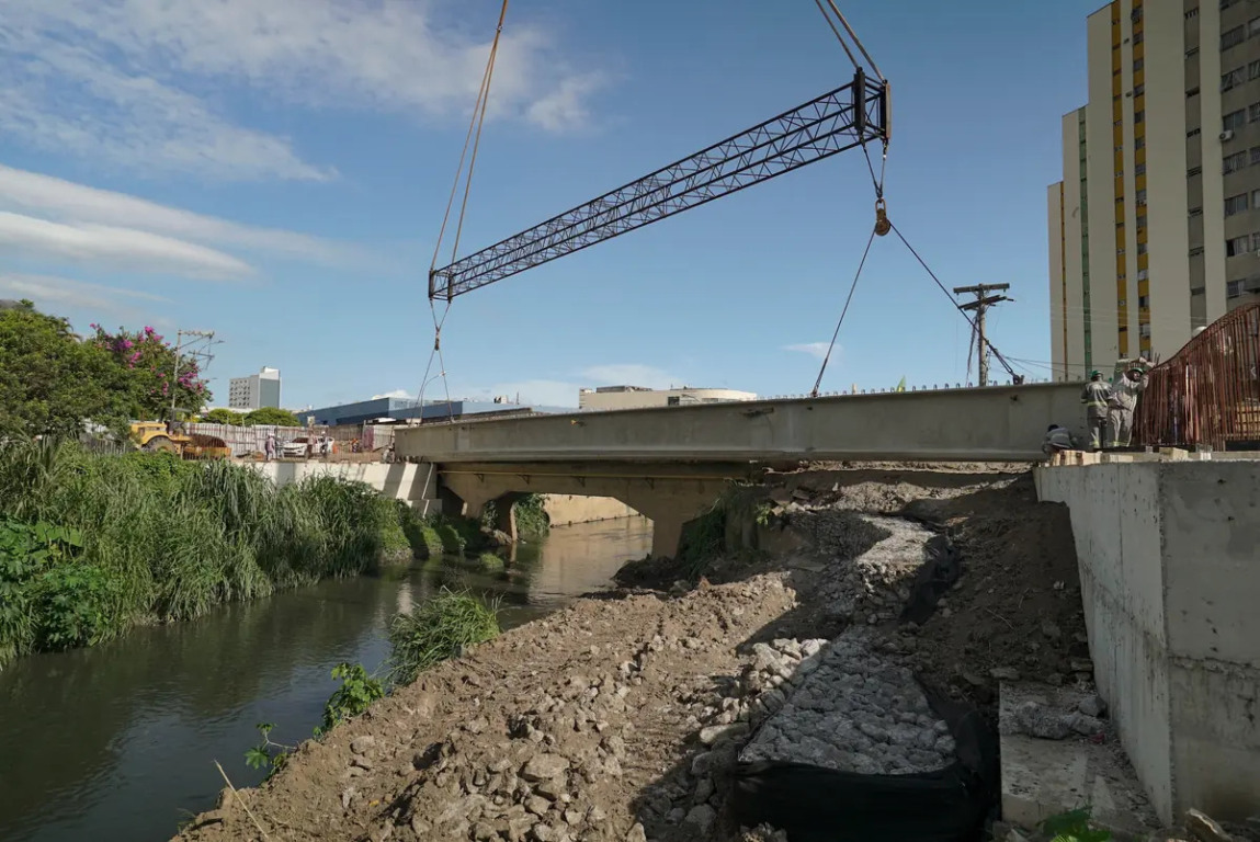 Governo do Rio avança na construção da ponte do Rio Alcântara em São Gonçalo