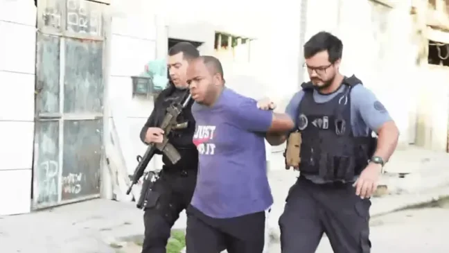 suspeito-de-participacao-no-assassinato-do-policial-civil-jose-carlos-queiroz-vianna-101848_800x450