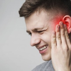 Ouvir zumbido pode indicar alterações no sistema auditivo - Créditos: depositphotos.com / Milkos