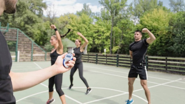 Algumas modalidades se destacam no verão por promoverem menor risco - Créditos: depositphotos.com / microgen