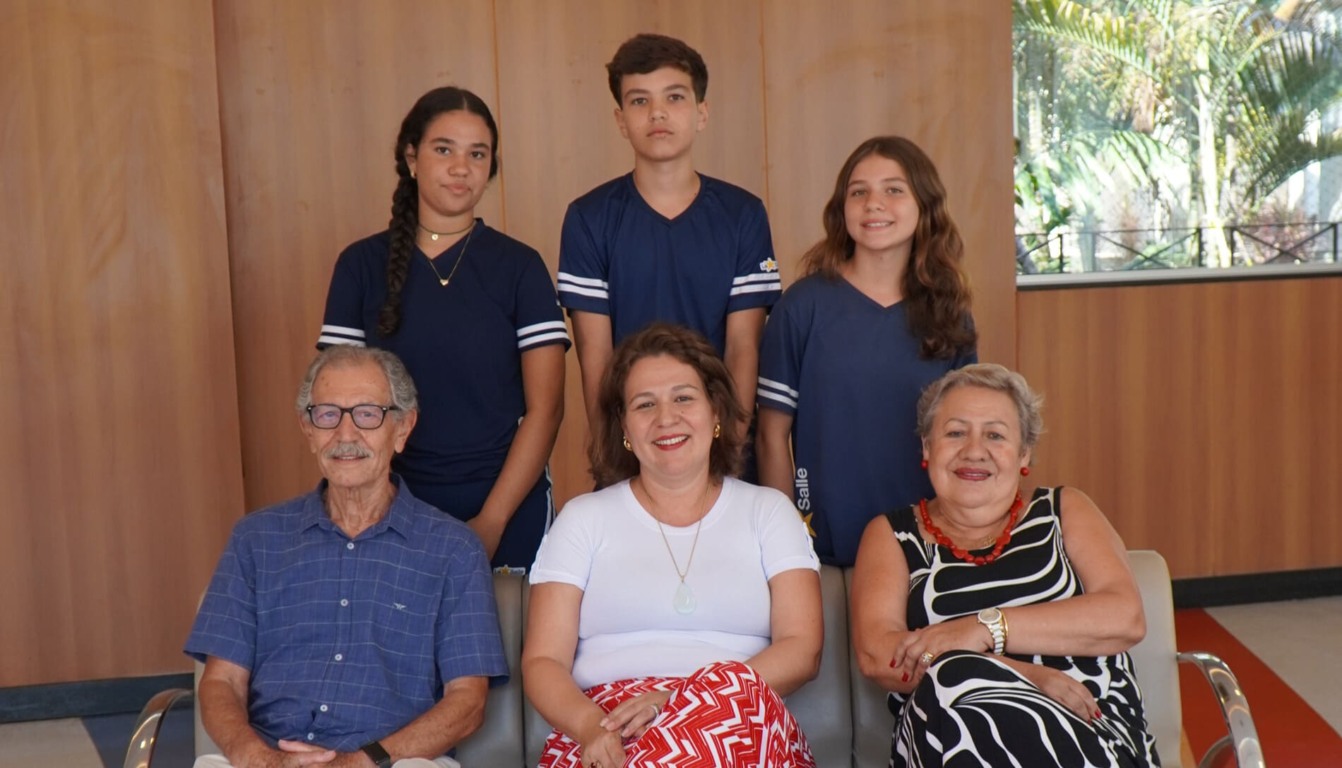 La Salle Abel 70 Anos: Uma História que Educa