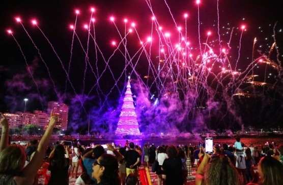 A Árvore e Natal da Enseada de Botafogo foi inaugurada no dia 30 de novembro | Fabio Motta/Prefeitura do Rio