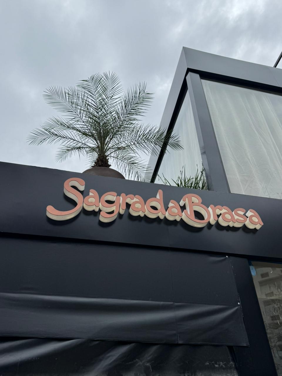 Sagrada Brasa Sagrada Brasa